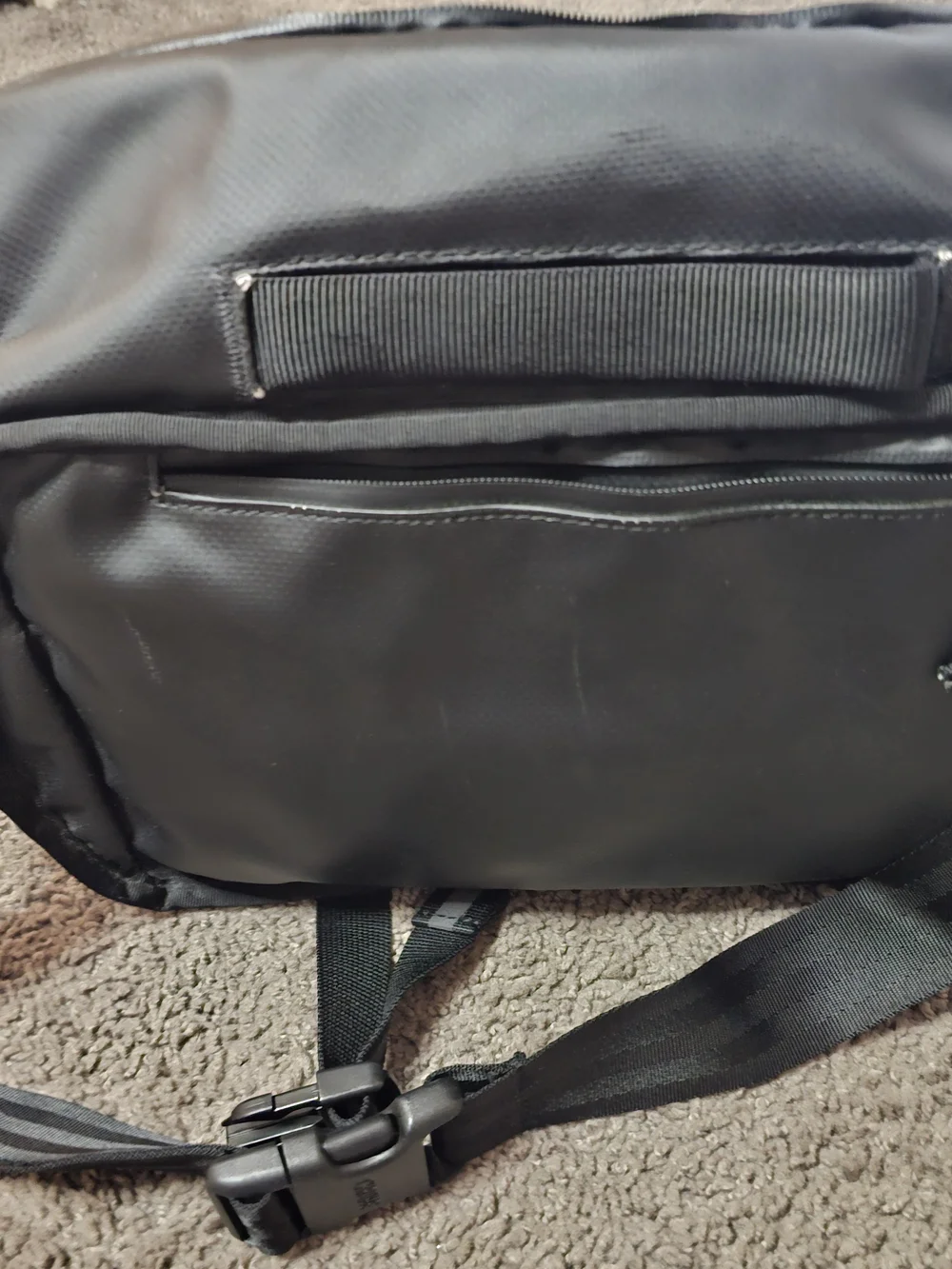 Chrome Messenger Bag – Black – Great Condition 8/10